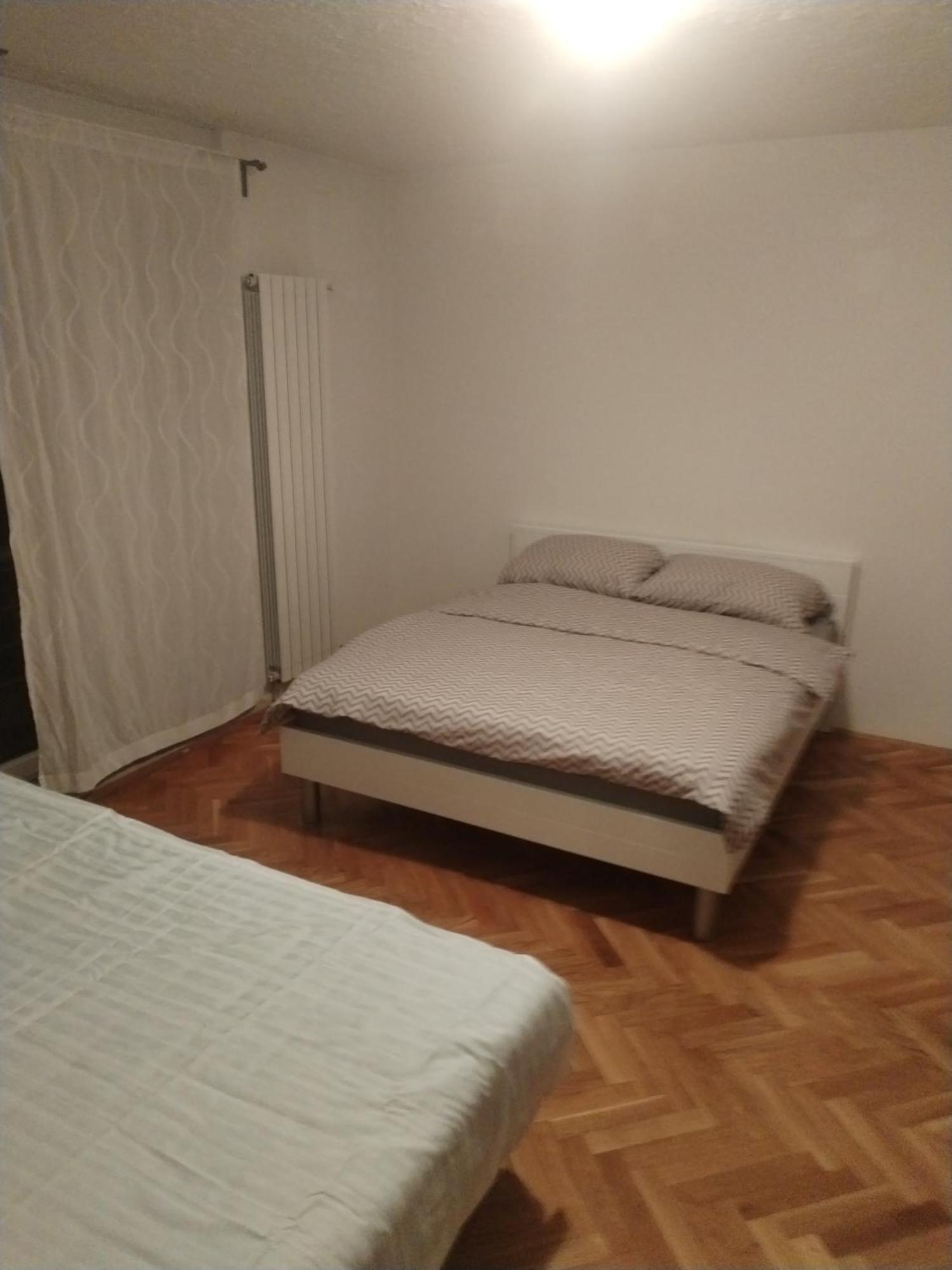Luka Apartment *
